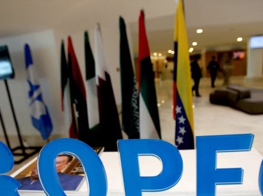 Ulja e furnizimit me naftë nga vendet e OPEC-ut, mund të rrisë çmimet, ndihmojë Rusinë