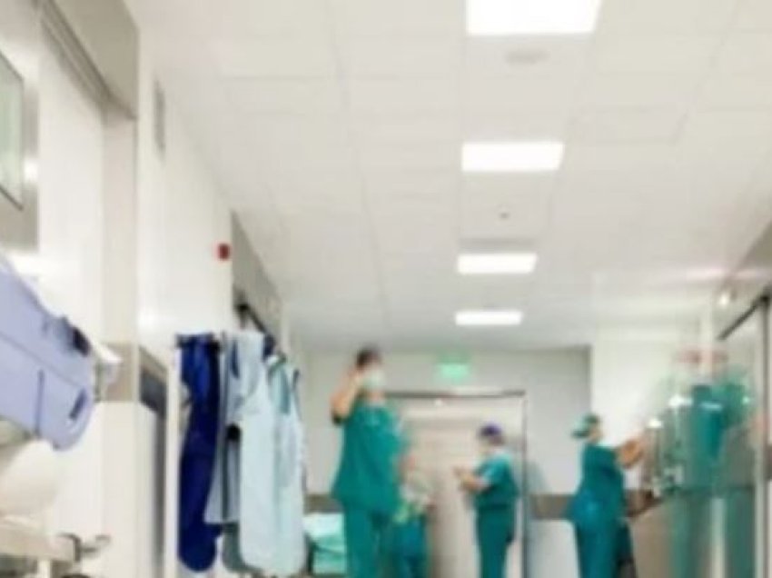Deklarohen të pafajshëm dy infermierët në Gjakovë, dyshohet që për shkak të papërgjegjësisë shkaktuan vdekjen e pacientit me Covid-19