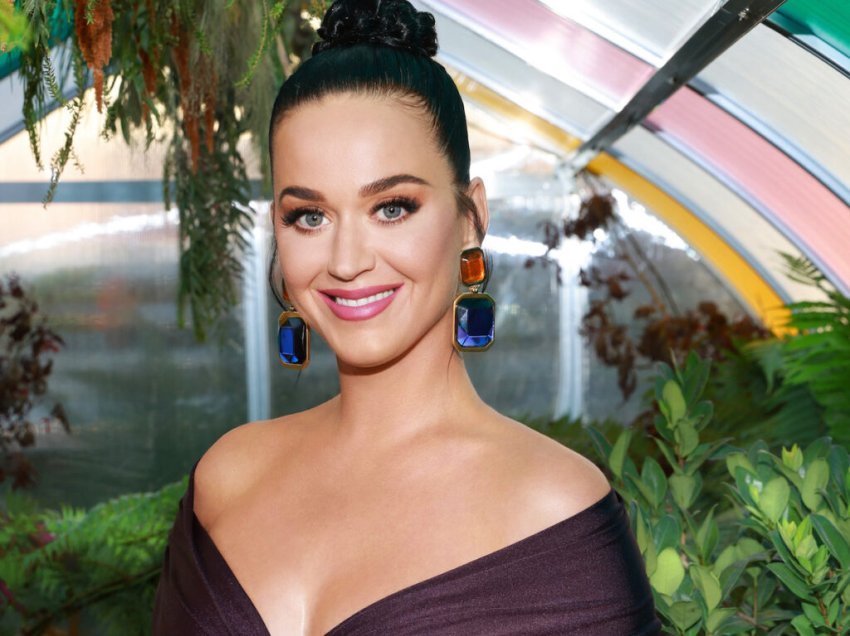 Katy Perry merr kritika të ashpra, ja çfarë thonë fansat për të 