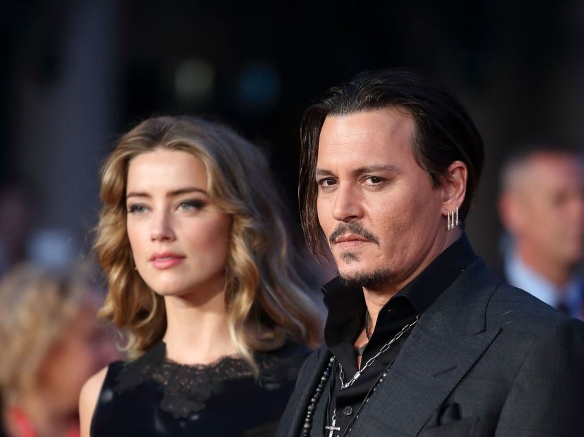 Një vit pas gjyqit publik për shpifje në Virxhinia, Johnny Depp dhe Amber Heard kanë gjetur paqen jashtë vendit