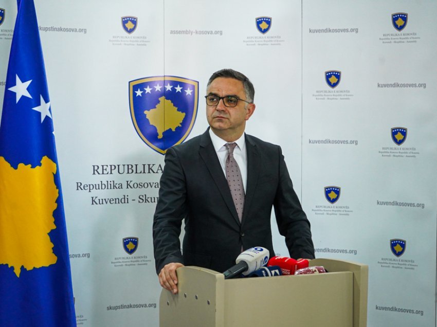 Tahiri: Serbia nuk mund t’i vendosë kushte Kosovës, kjo ka përfunduar më 1999