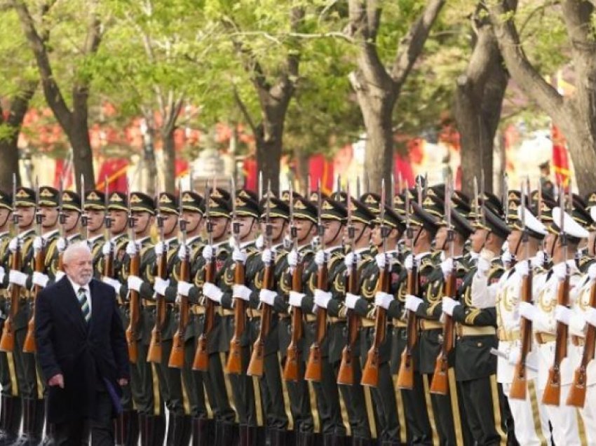 Presidenti brazilian takohet me Xi Jinping, fokusi lufta në Ukrainë