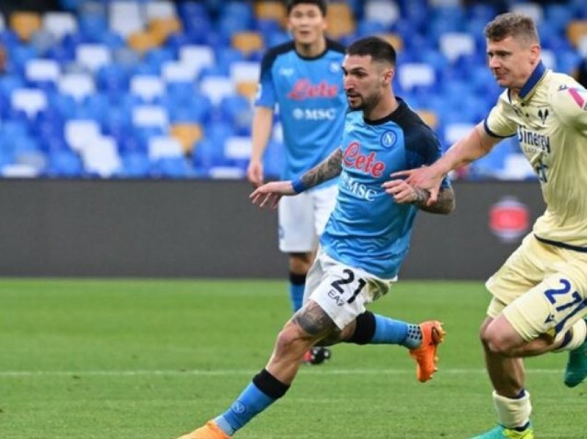 Napoli nuk “lodhet” përpara çerekfinales, mjaftohen me barazimin ndaj Veronës
