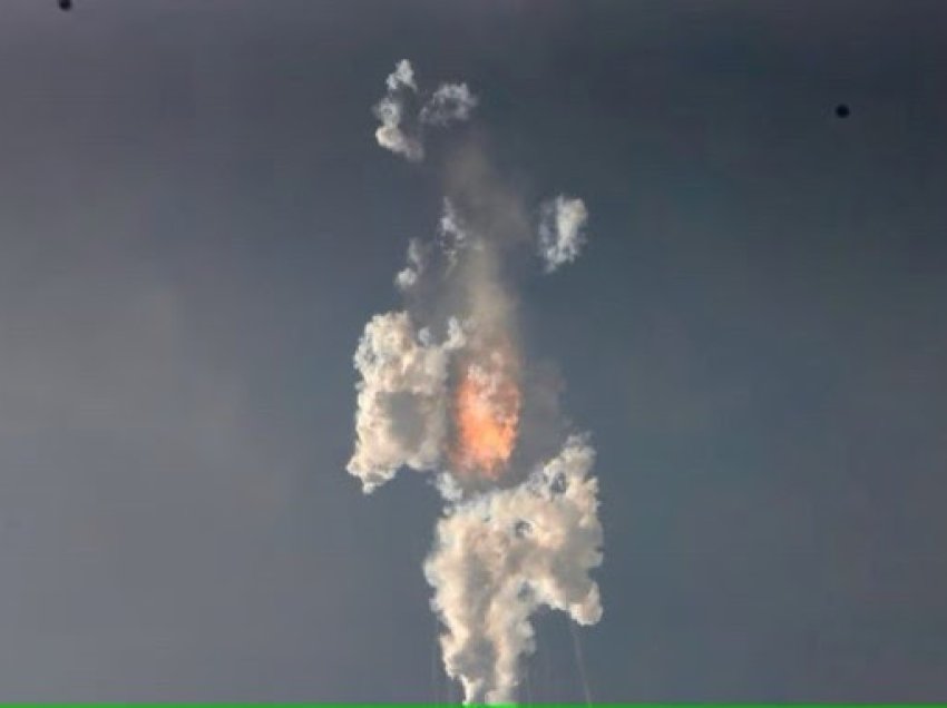 SHBA, raketa gjigante ‘Starship’ shpërthen disa minuta pas nisjes