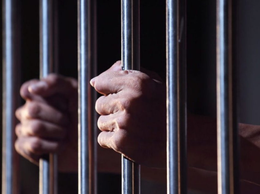 Arrestohet një 29-vjeçar i dënuar me burg, dërgohet në burgun e Idrizovës