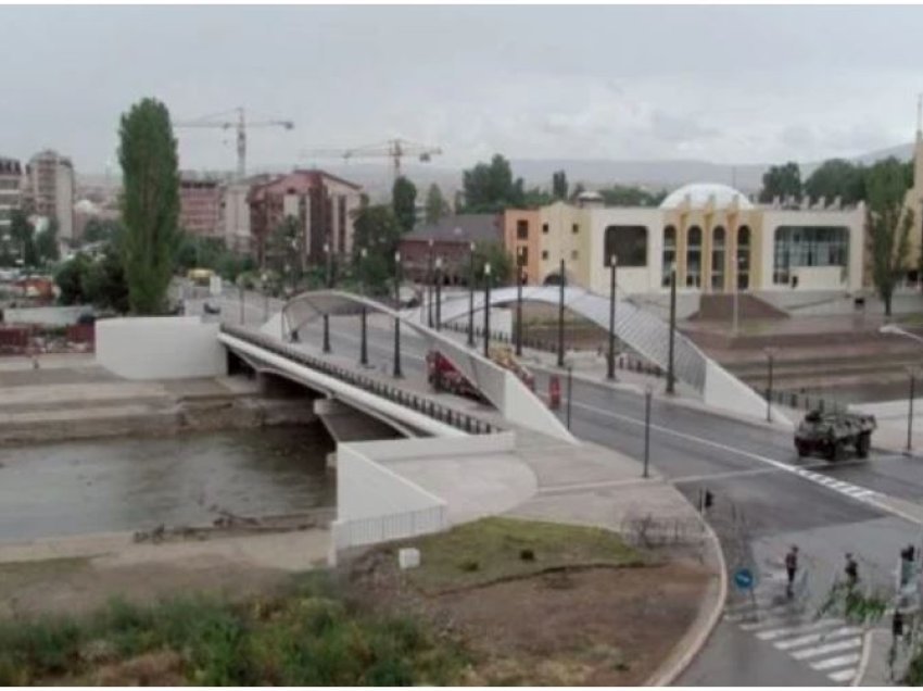 Asambleistja e VV-së në Mitrovicë me nismë për hapjen e Urës së Ibrit, reagon menjëherë Beogradi