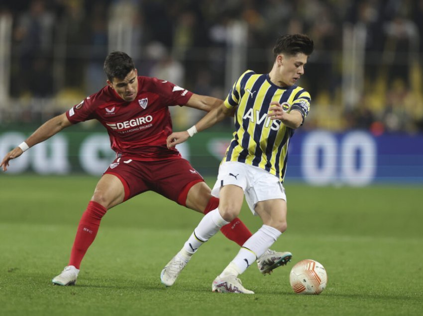 PSG kërkon yllin e ri të Fenerbahçes, nisin negociatat  