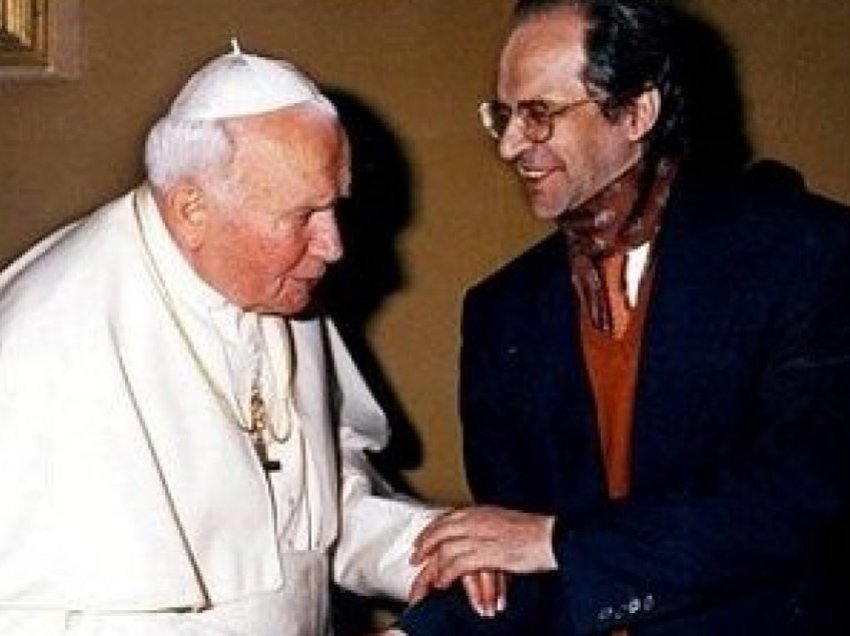 Rrëfimi i klerikut nga Vatikani: Si u organizua takimi në mes Papës dhe Ibrahim Rugovës?