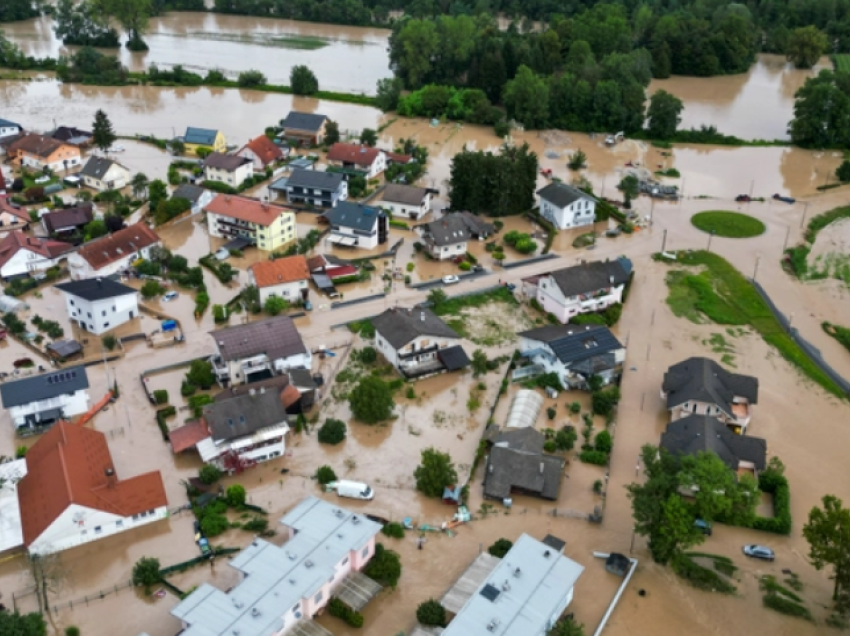 500 milionë euro dëme nga përmbytjet në Slloveni