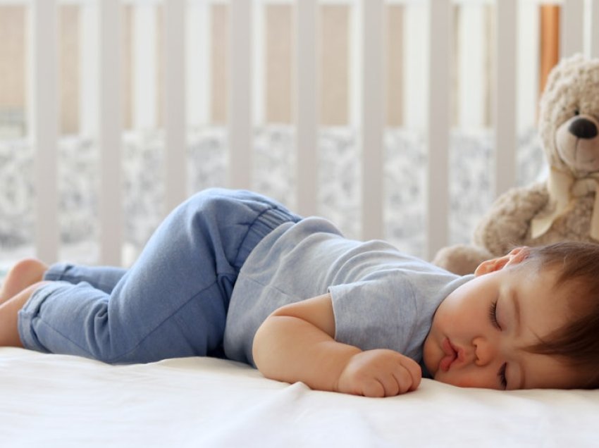 5 shenjat që tregojnë se fëmija ka çrregullime me gjumin