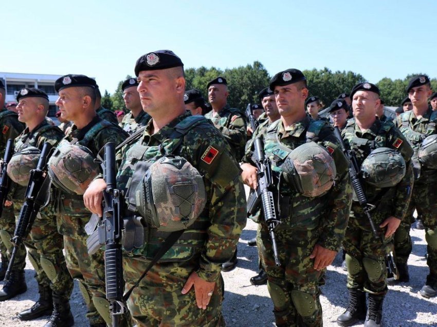 Shqipëria dërgoi trupa shtesë në Kosovë, eksperti i sigurisë zbardh prapaskenat – ja çfarë plani po përgatit KFOR-i