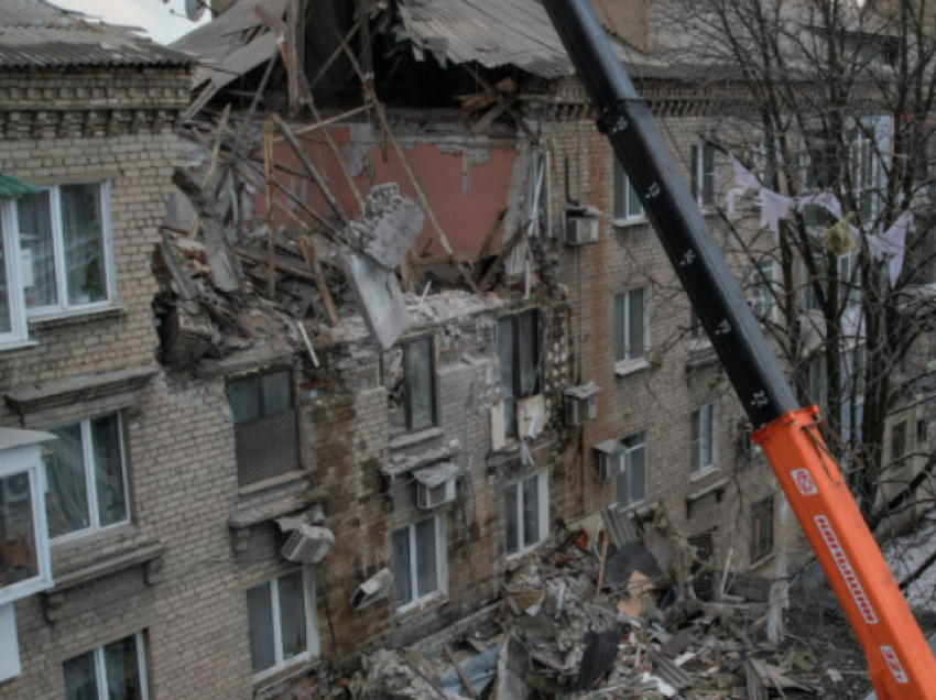 Bombardimet ruse në Donetsk, 14 mijë banorë pa energji elektrike