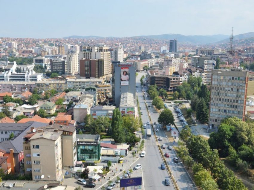 Nga 1 shtatori mbyllen për qarkullim të veturave këto rrugë në Prishtinë 