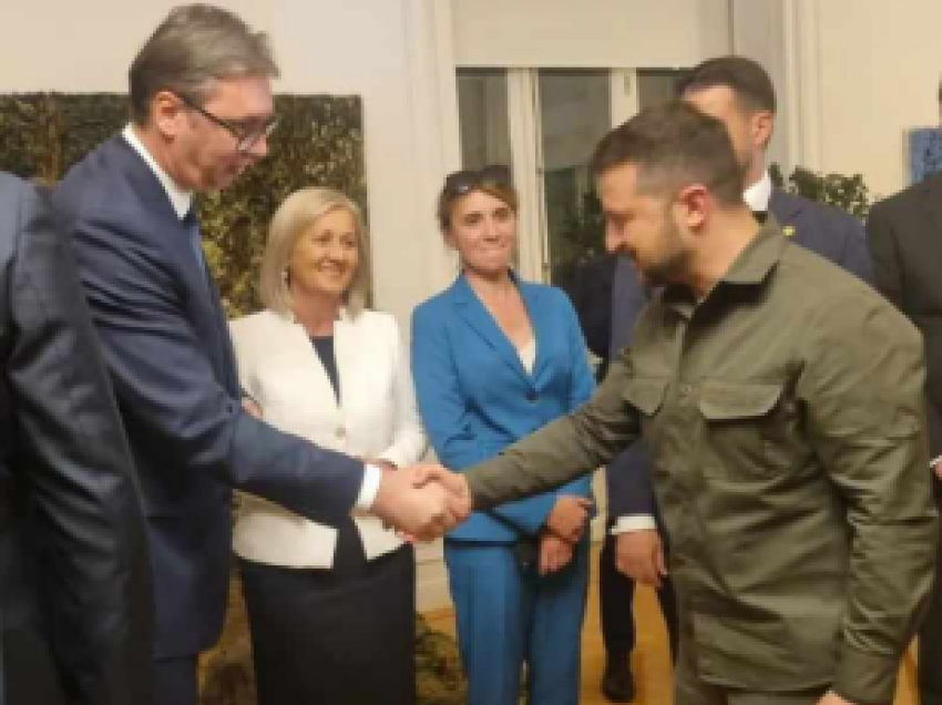 Zelensky takohet me Vuçiqin në Greqi 