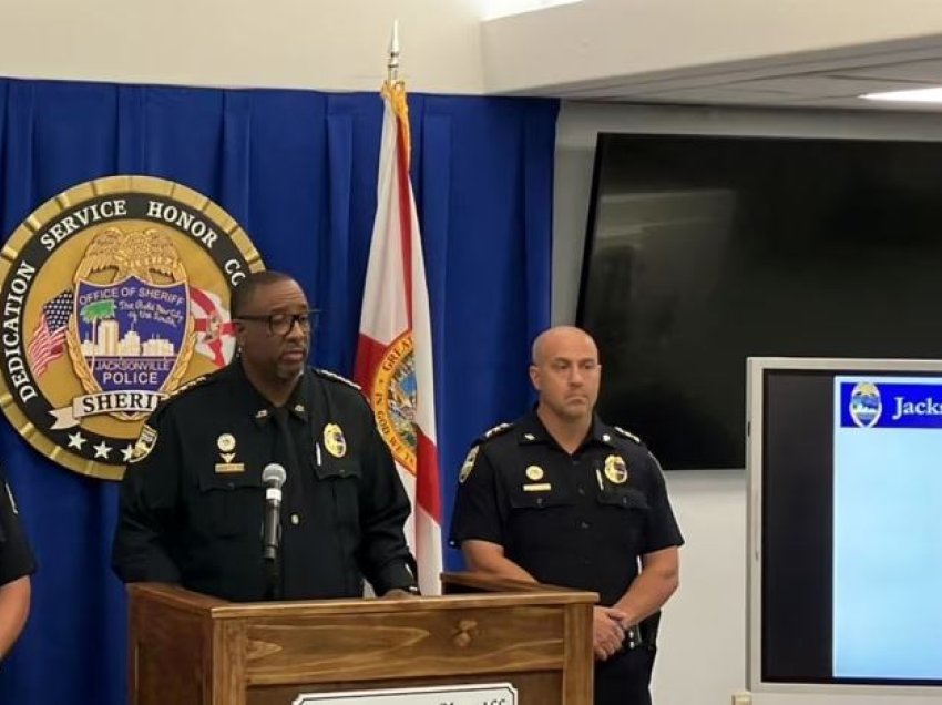 Autoritetet në Florida: Sulmi në Xheksonvill me motive raciste