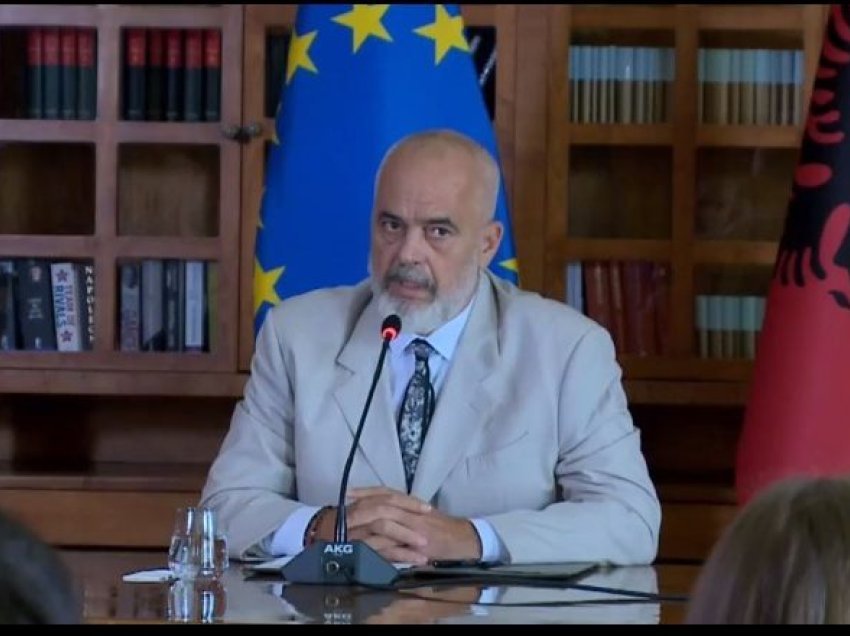 Rama: Jemi mirë në autobusin e BE/ Kryeministri reagon pas sqarimit të Brukselit për anëtarësimin