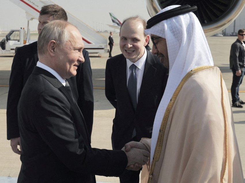 Putin arrin në Abu Dhabi