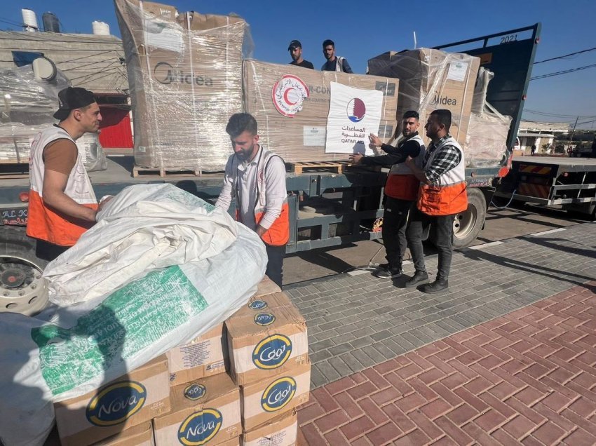 Fillojnë përgatitjet për të krijuar një spital fushor në Rafah