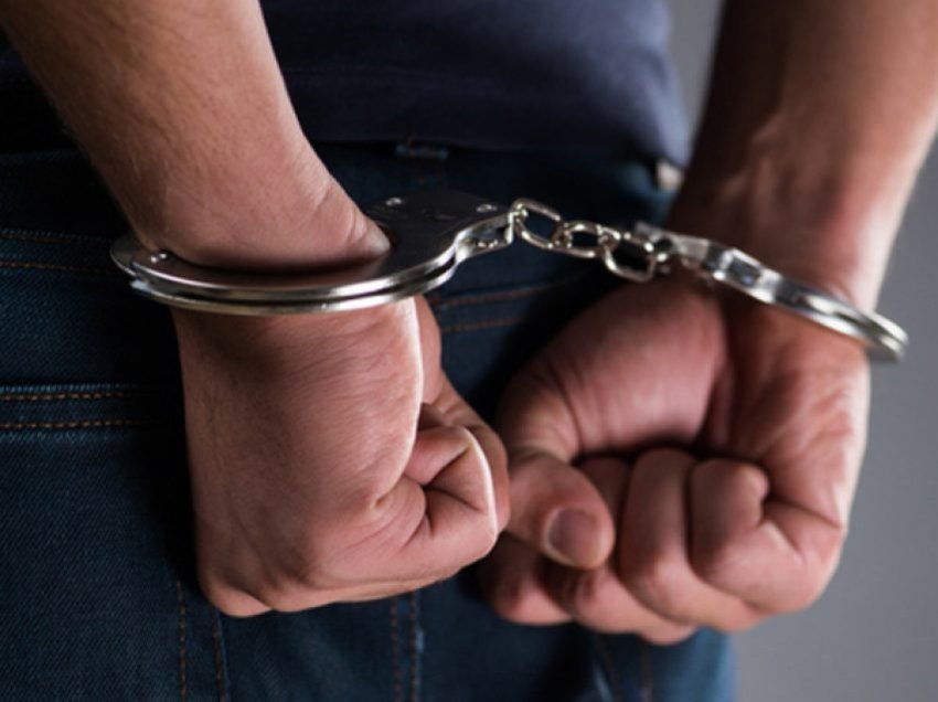 Arrestohet një 40-vjeçar në Pehçevë, kërkohej për vuajtjen e dënimit me burg