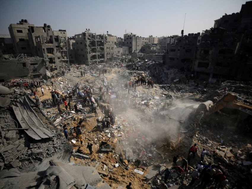 Sulmi izraelit në Jabalia vret të paktën 20 persona, plagos rreth 100