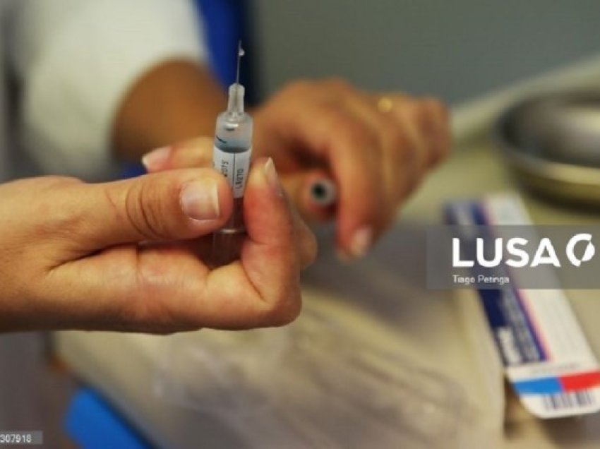 ​Portugali: Mbi 4 milionë të vaksinuar kundër gripit e COVID këtë vit
