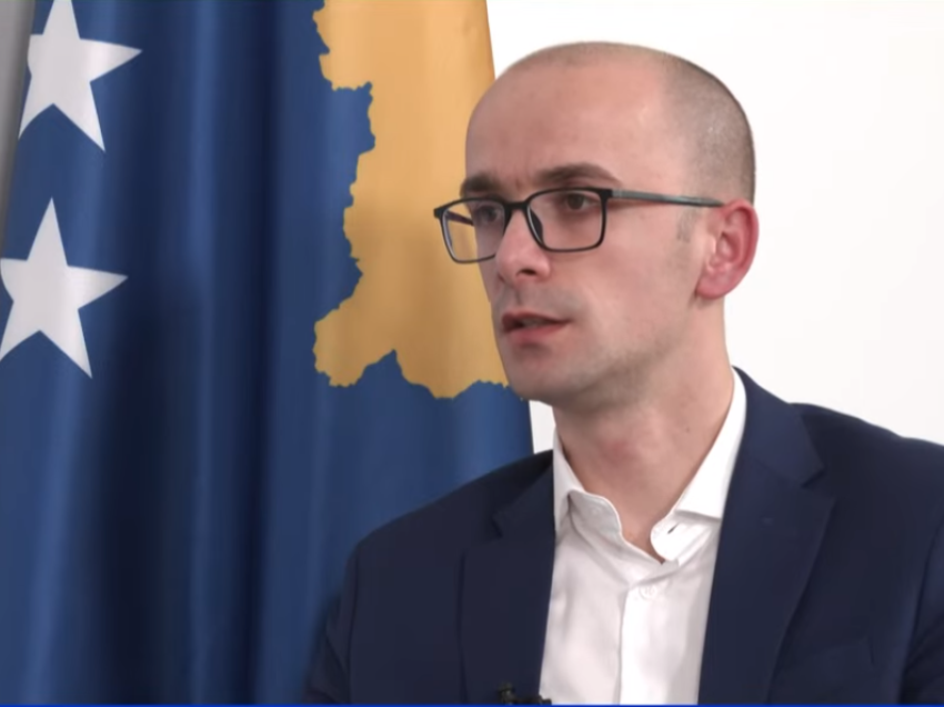 Ahmeti: Masat ndaj Kosovës do të duhej të hiqeshin sa më parë dhe t’i vendoseshin Serbisë