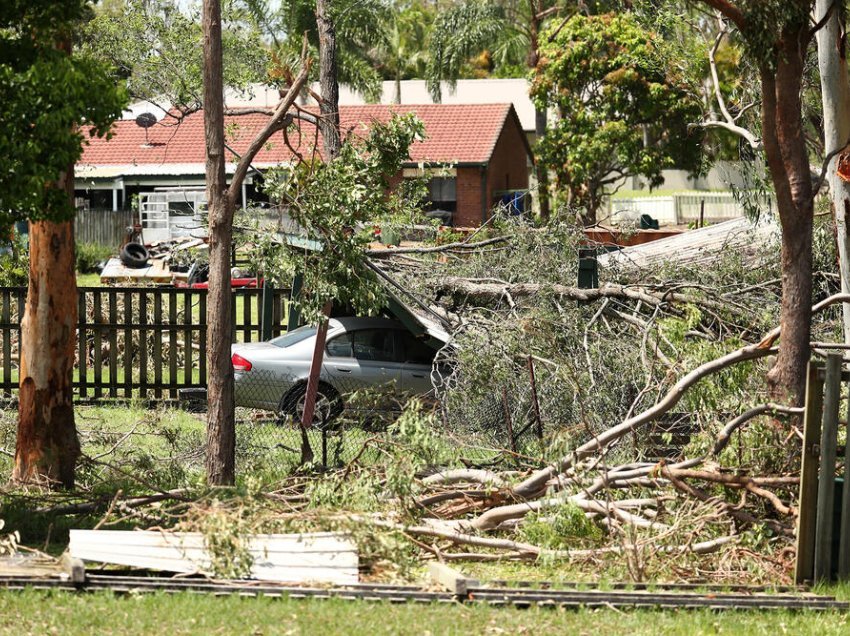 Stuhia e fuqishme godet Australinë, humbin jetën dhjetë persona – 80 mijë familje mbesin pa energji elektrike