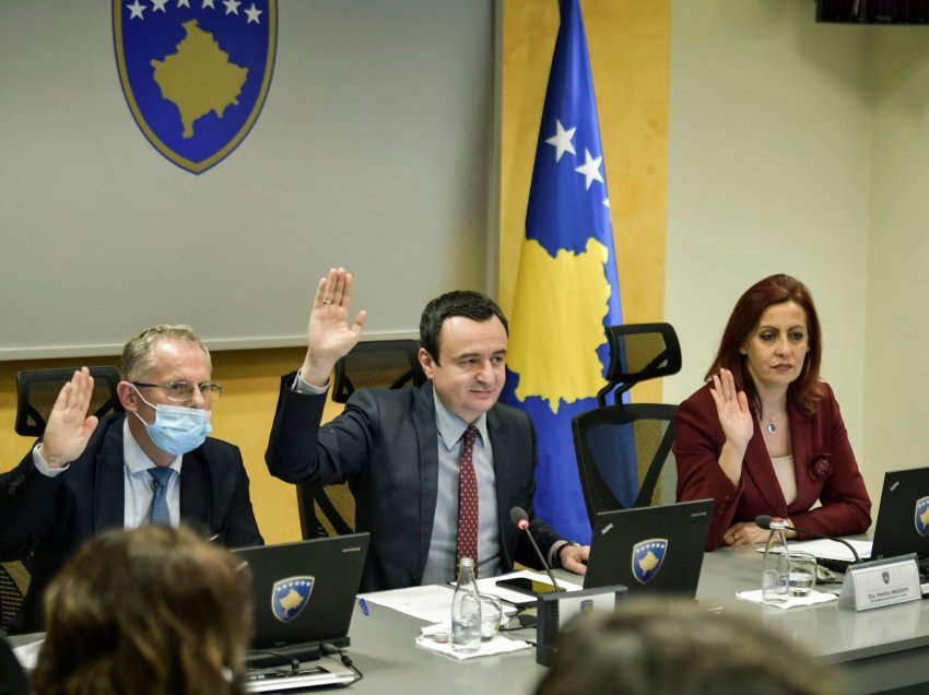 Ish-zv.ministri: Kanë nisur negociatat për ndërrimin e kryeministrit të Kosovës