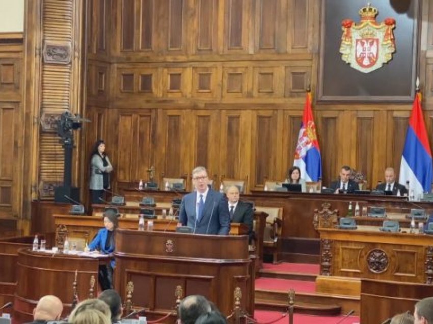 Vuçiq iu drejtohet deputetëve: Me dhunën e djeshme kënaqët Kurtin dhe kroatët
