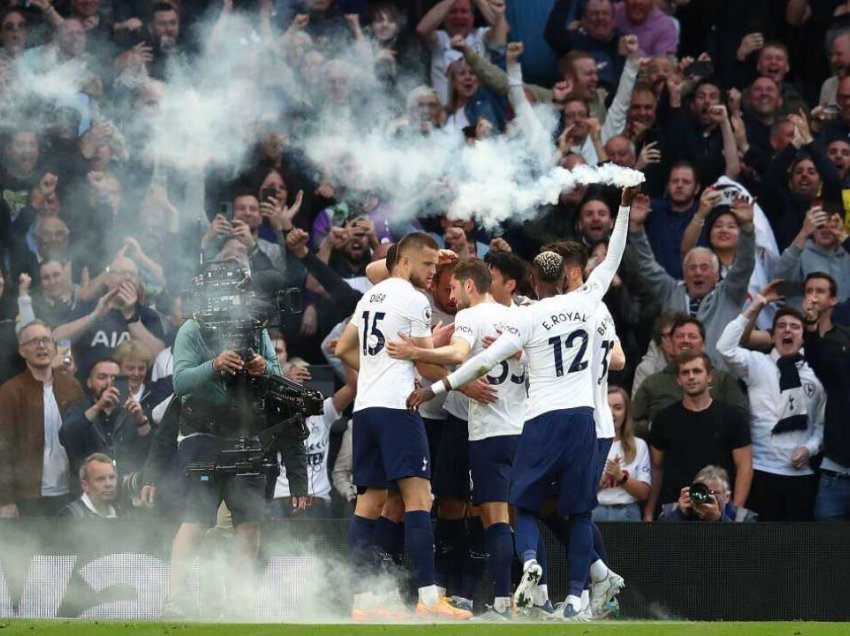 Tottenhami kërkon dy titullarët e Simeones