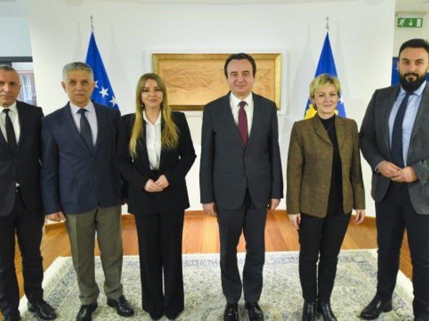 Deputeti boshnjak që takoi sot Kurtin: U përpoqëm të takohemi edhe me Vuçiq, ishte e pasuksesshme