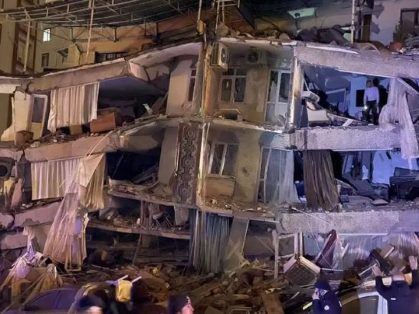 SHBA e gatshme t’i ndihmojë Turqisë pas tërmetit të fuqishëm