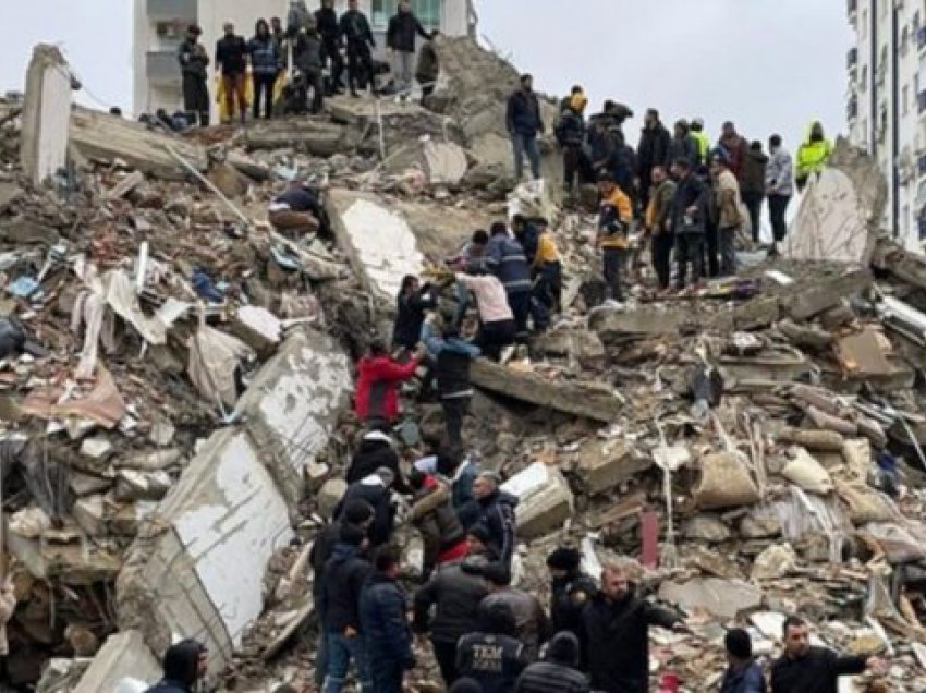 Tërmeti në Turqi, gjenden nën rrënoja trupat e familjes shqiptare
