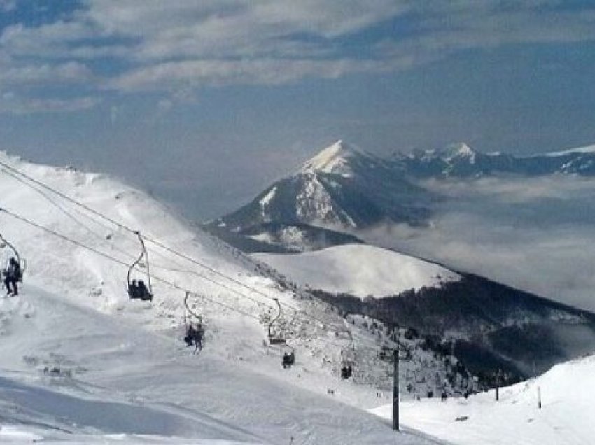 Vdes një 12 vjeçare, u aksidentua teksa po skijonte në Brezovicë