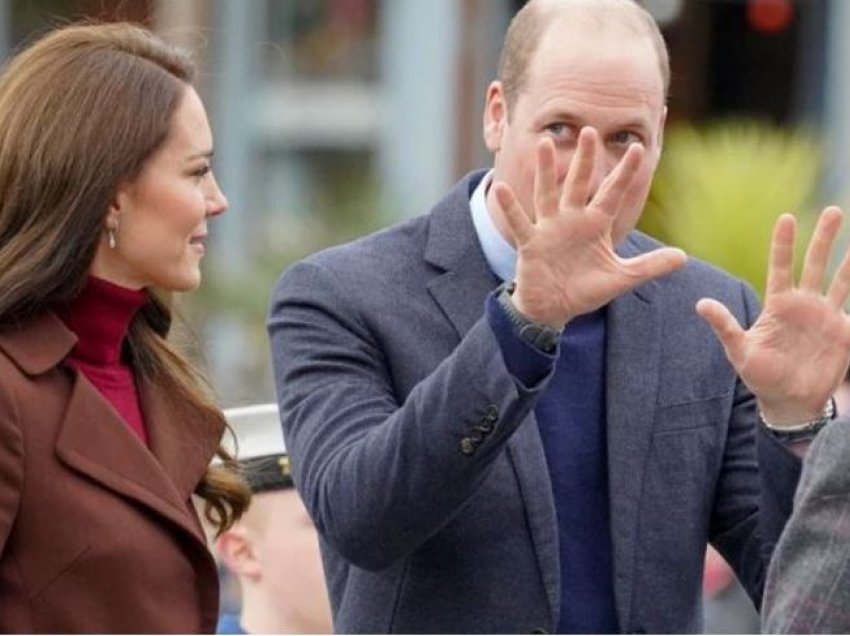 Pse Princi William mban gjithmonë dy orë? 
