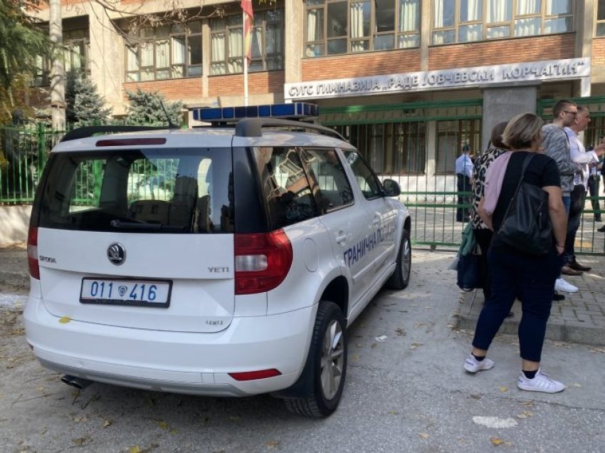 Përsëri alarm për bomba - çfarë po ndodh në Shkup?