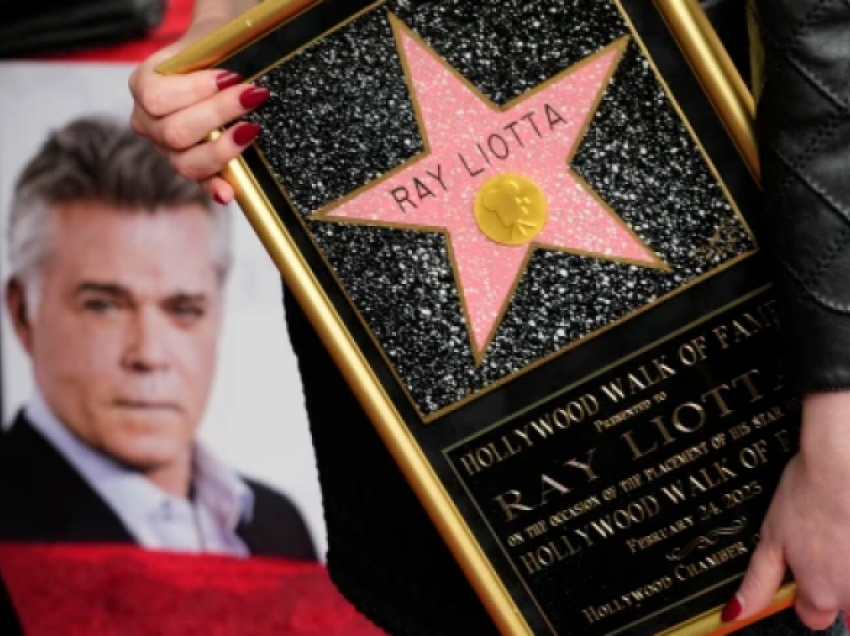 Pas vdekjes, aktori Ray Liotta nderohet me yllin e “Hollywood Walk of Fame”