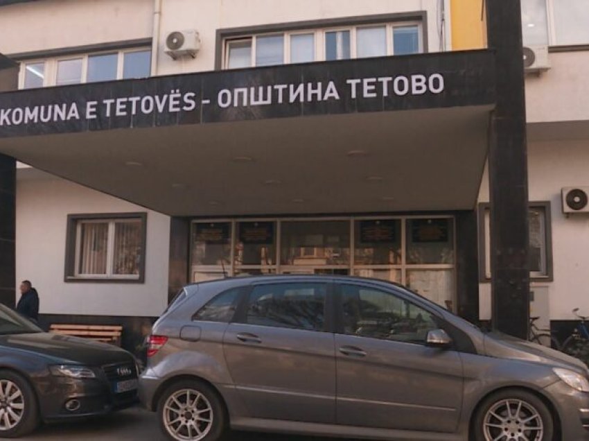 Komuna e Tetovës akuzon Qeverinë dhe Regjistrin Qendror për obstruksione