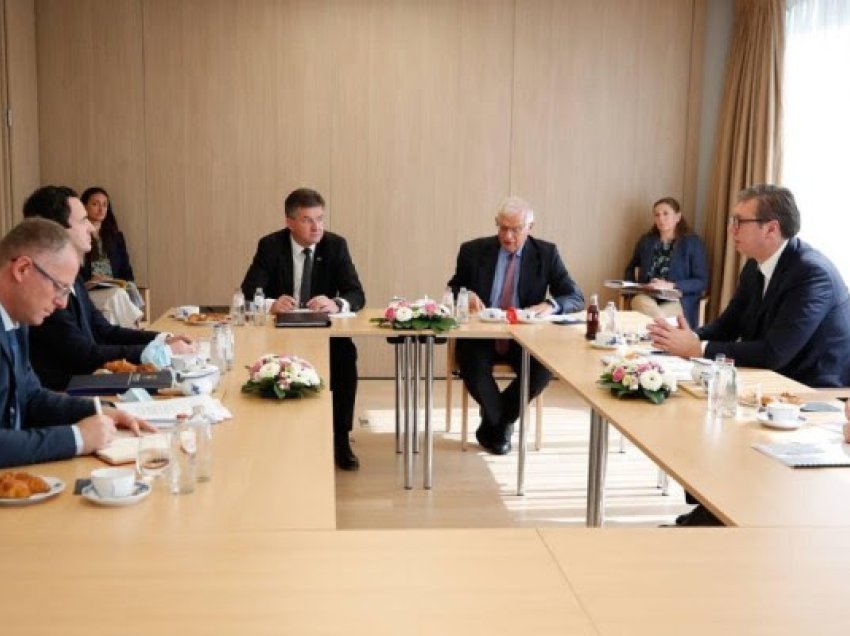 Përballja Kurti-Vuçiq, dalin detaje nga agjenda e takimeve në Bruksel
