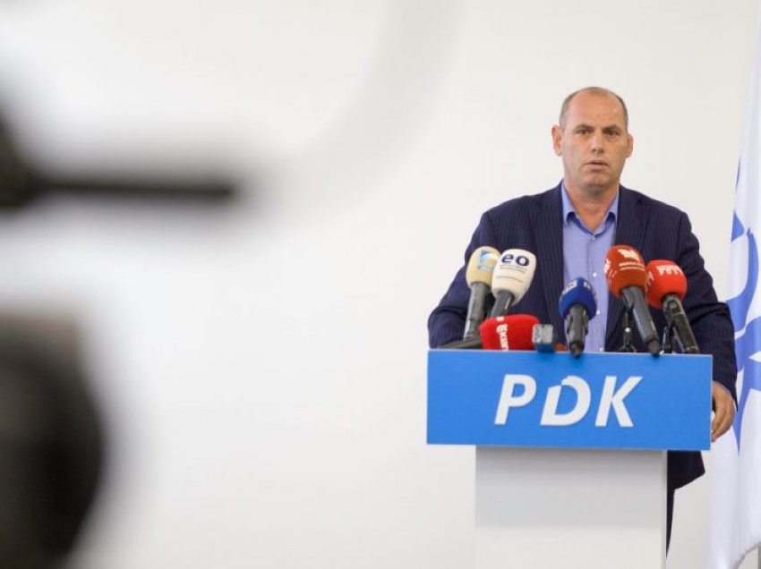 Ramiz Lladrovci jep lajmin e keq për qytetarët e Drenasit, ka akuza edhe për disa asamblistë të PDK-së 