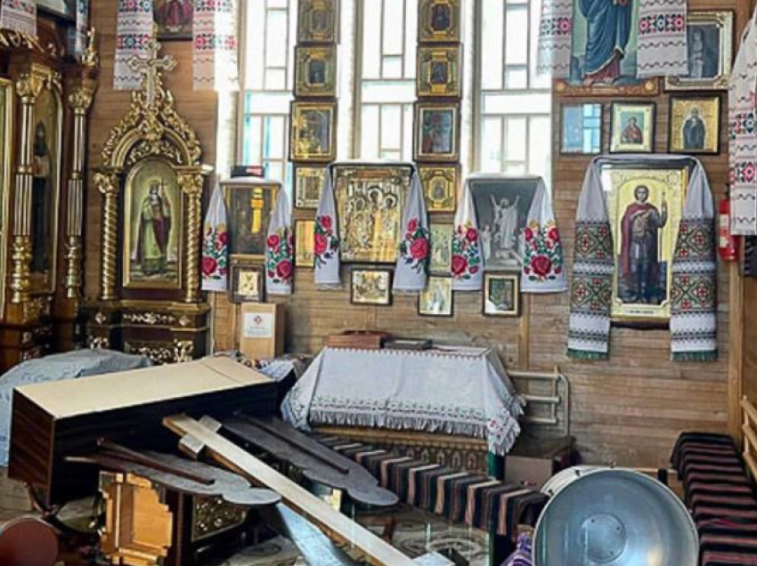 Sulm i përgjakshëm në Ukrainë, autori hyn në kishë dhe sulmon me thikë priftin