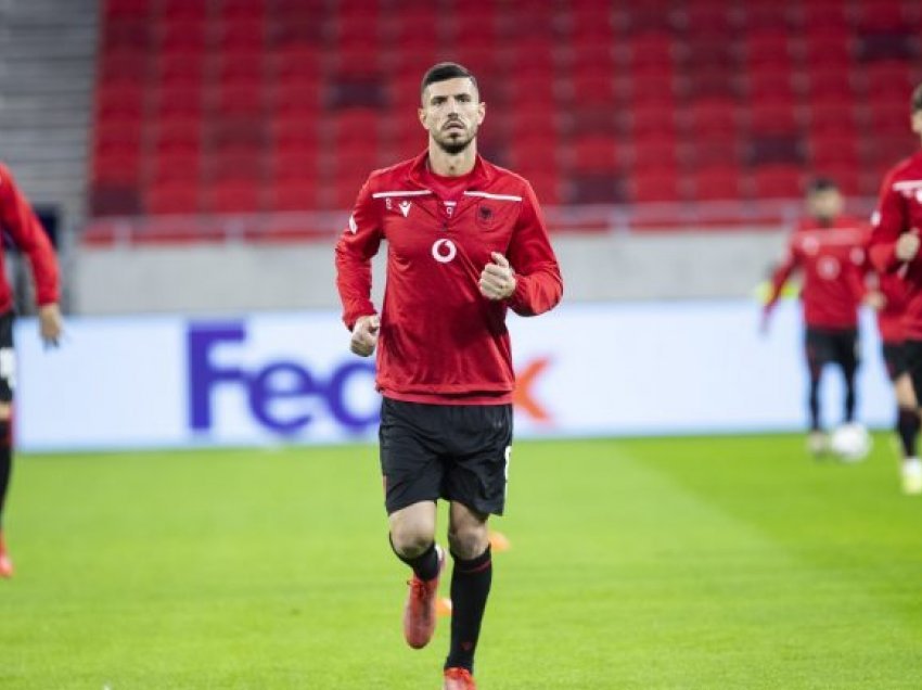 Mesfushori i Kombëtares shqiptare rinovon kontratën ne klubin gjerman