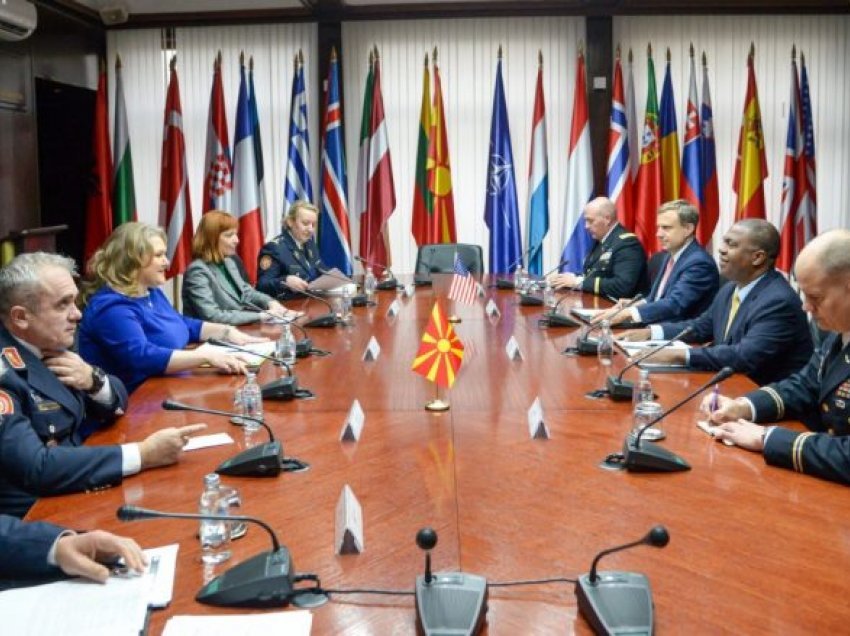 Petrovska – Boyer: Përkrahja për modernizimin e ushtrisë forcon sigurinë e rajonit