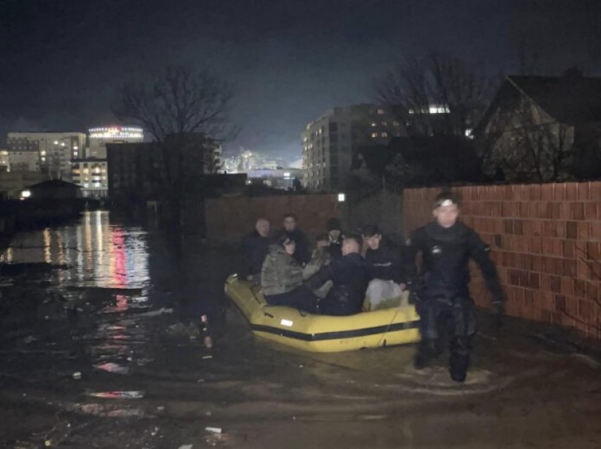 Vërshimet në Skenderaj, Musliu: Gjendja është e jashtëzakonshme, alarmante, dëmet janë të mëdha