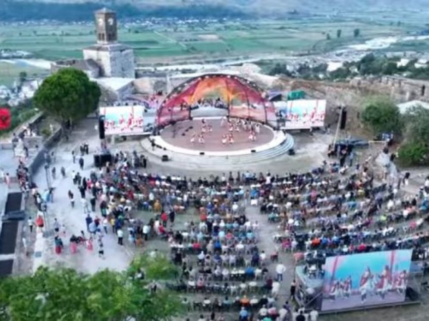 Mbyllet edicioni i 11 i festivalit folklorik mbarëkombëtar në Gjirokastër