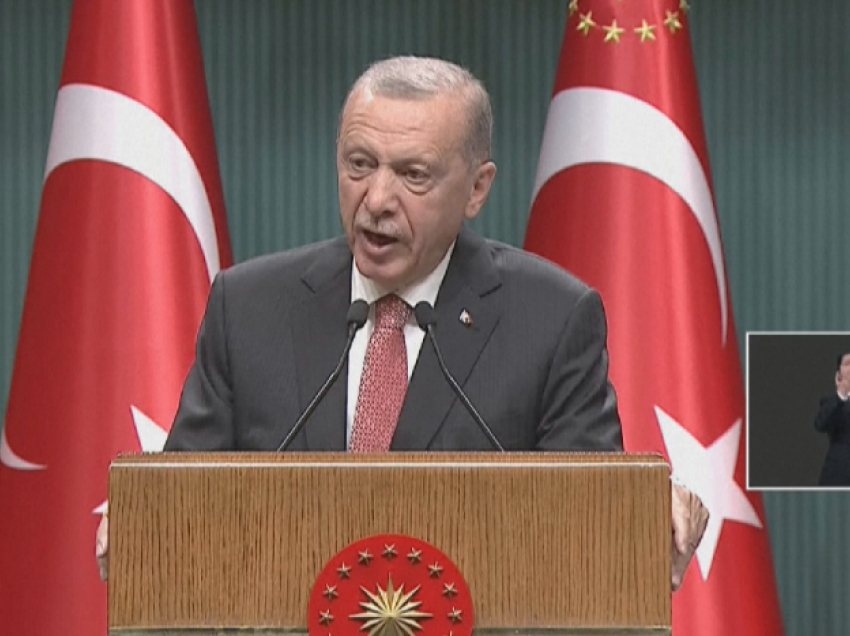 Erdogan thotë se për trazirat në Francë duhet fajësuar ‘racizmi institucional’ 