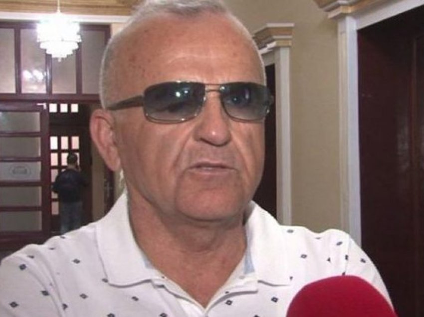Rraja dha dorëheqjen, gazetari ‘plas’ deklaratën e fortë: Ai është ende deputet