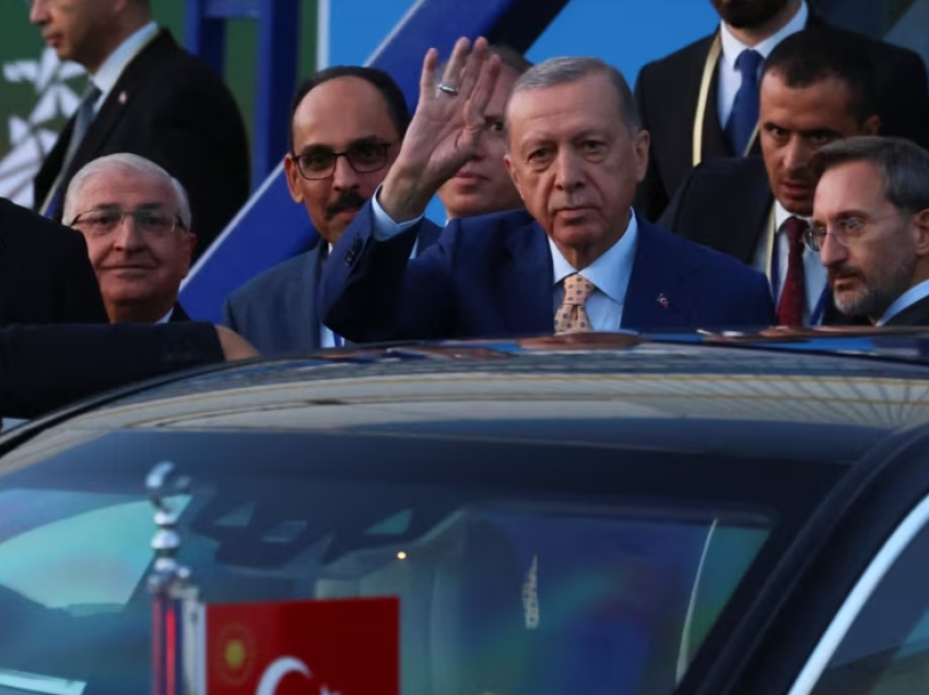 Turqia s’do ta ratifikojë kandidaturën e Suedisë për NATO deri në tetor