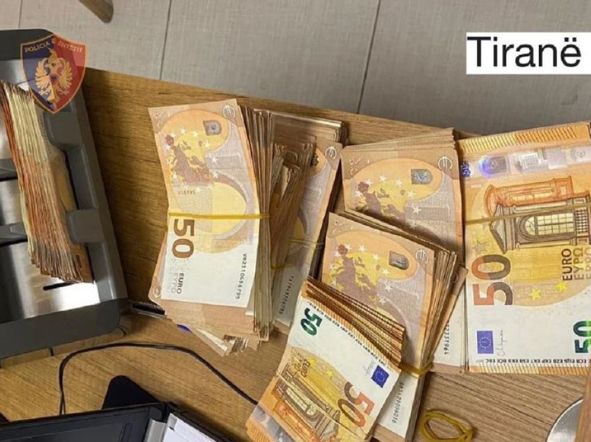 Këmbente para duke i hedhur në portofole virtuale, në kërkim një kosovar/ Sekuestrohen mbi 60 mijë euro