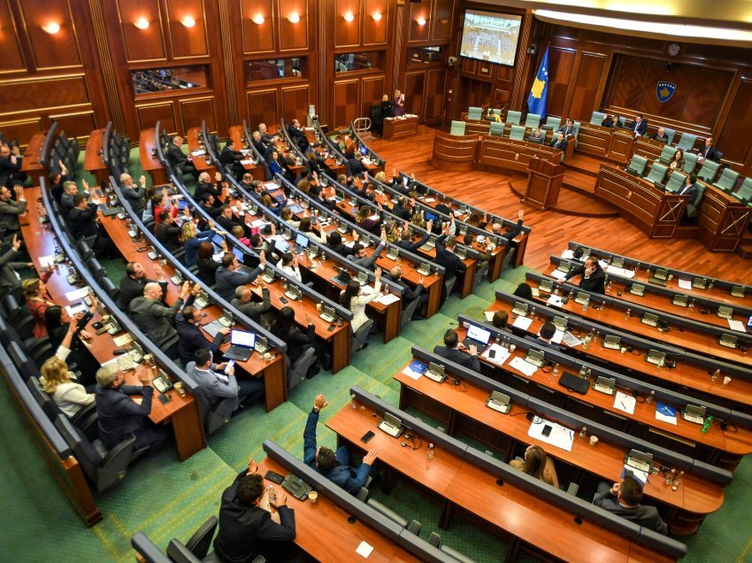 Opozita e shoqëria civile e konsiderojnë dështim sesionin pranveror të Kuvendit